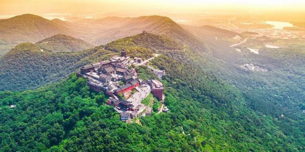 All-for-one Tourism in Maoshan Mountain: Scenic Spots